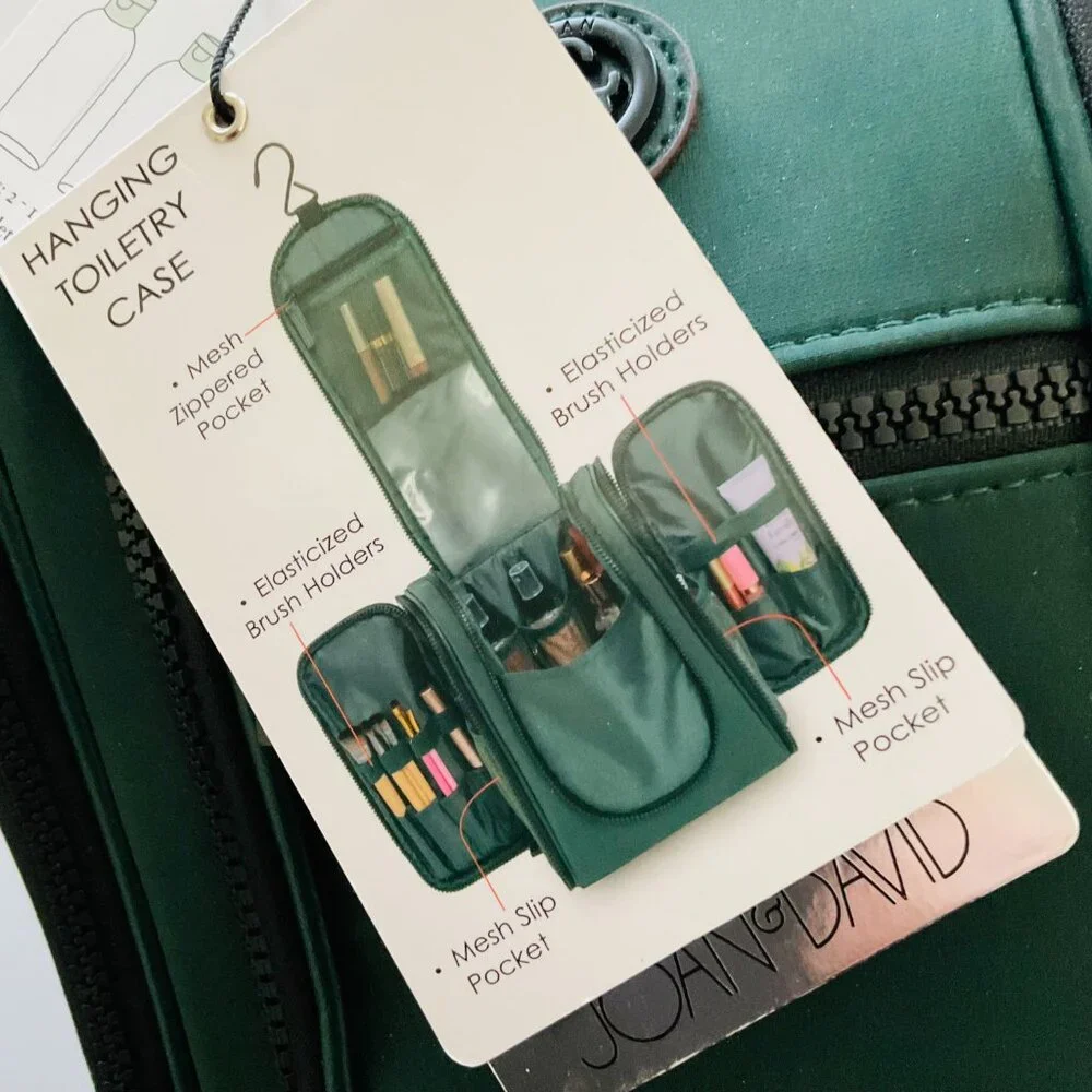 JOAN & DAVID Women's Hanging Toiletry Case NWT - Picture 7 of 9